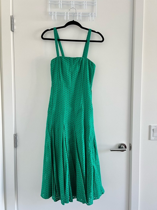 Anthropologie Dresses & Skirts - Anthropologie Emerald Green Eyelet Midi Dress